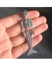SkeleMaid Necklace 
